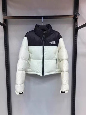 The North Face – Nuptse Jacke – Kurz geschnitten